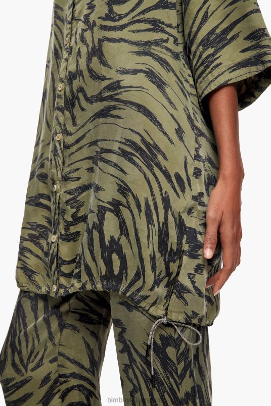 είδη ένδυσης Bimba Y Lola oversize πουκάμισο με στάμπα με φτερά πεταλούδας L2L28323 χακί